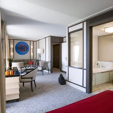Maia Hotel 5*