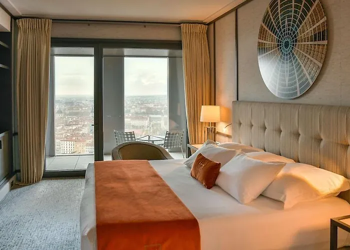 Maia Hotel 5*